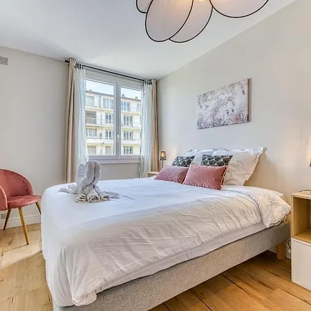 Ambiance Cosy: 4 Personnes-wifi Fibre-tout Equipe