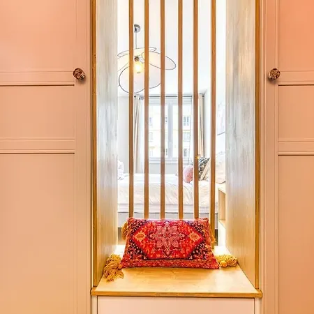 Ambiance Cosy: 4 Personnes-wifi Fibre-tout Equipe *