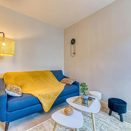 Ambiance Cosy: 4 Personnes-wifi Fibre-tout Equipe * Grenoble