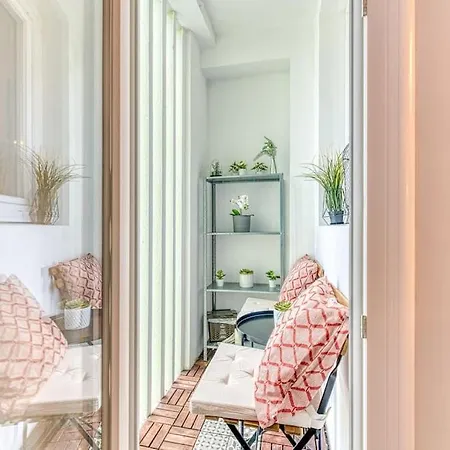 Ambiance Cosy: 4 Personnes-wifi Fibre-tout Equipe Grenoble